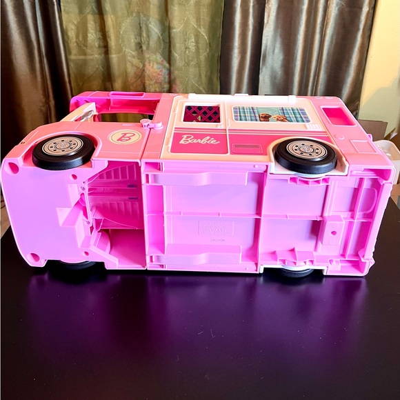 MATTEL 2019 Barbie 3 in 1 Dream Camper - Picture 13 of 13